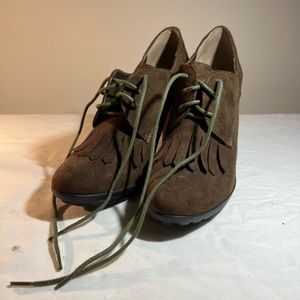 Vintage Brown Suede Lace-Up Heeled Shoes
